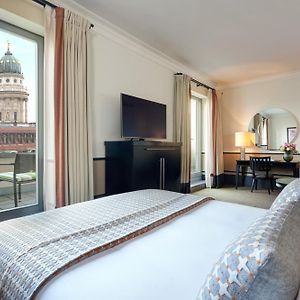 Deluxe Zimmer mit Kingsize-Bett
